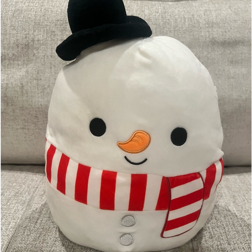 12” Manny the snowman Squishmallow